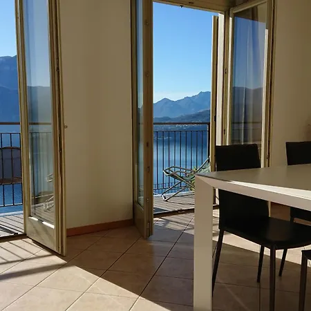 Lakecomoweb Apartments Perledo Room photo